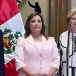 Boluarte recibe a González Urrutia en el Palacio de Gobierno de Lima