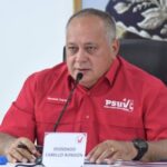 Diosdado Cabello: no deben haber niños en las calles